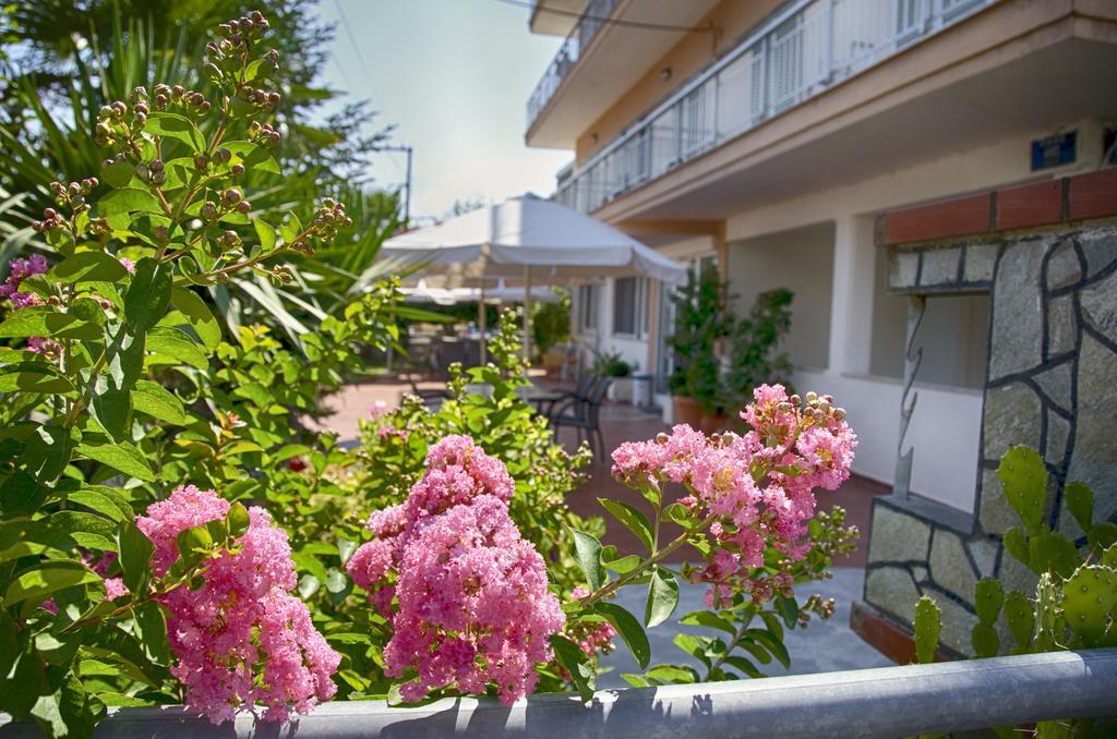 Galini Apartments Olympiakí Aktí エクステリア 写真